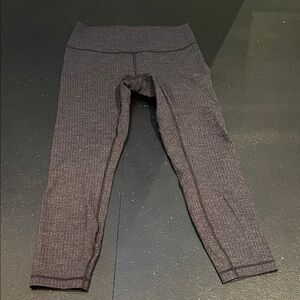 lululemon Athletica Cropped Leggings